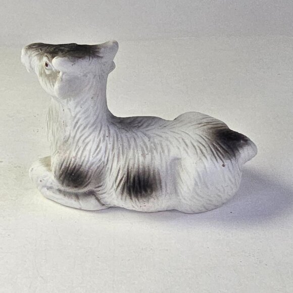 Vintage Nativity Animal Figures Porcelain Sheep Cow Christmas Decor Holiday - Picture 11 of 14